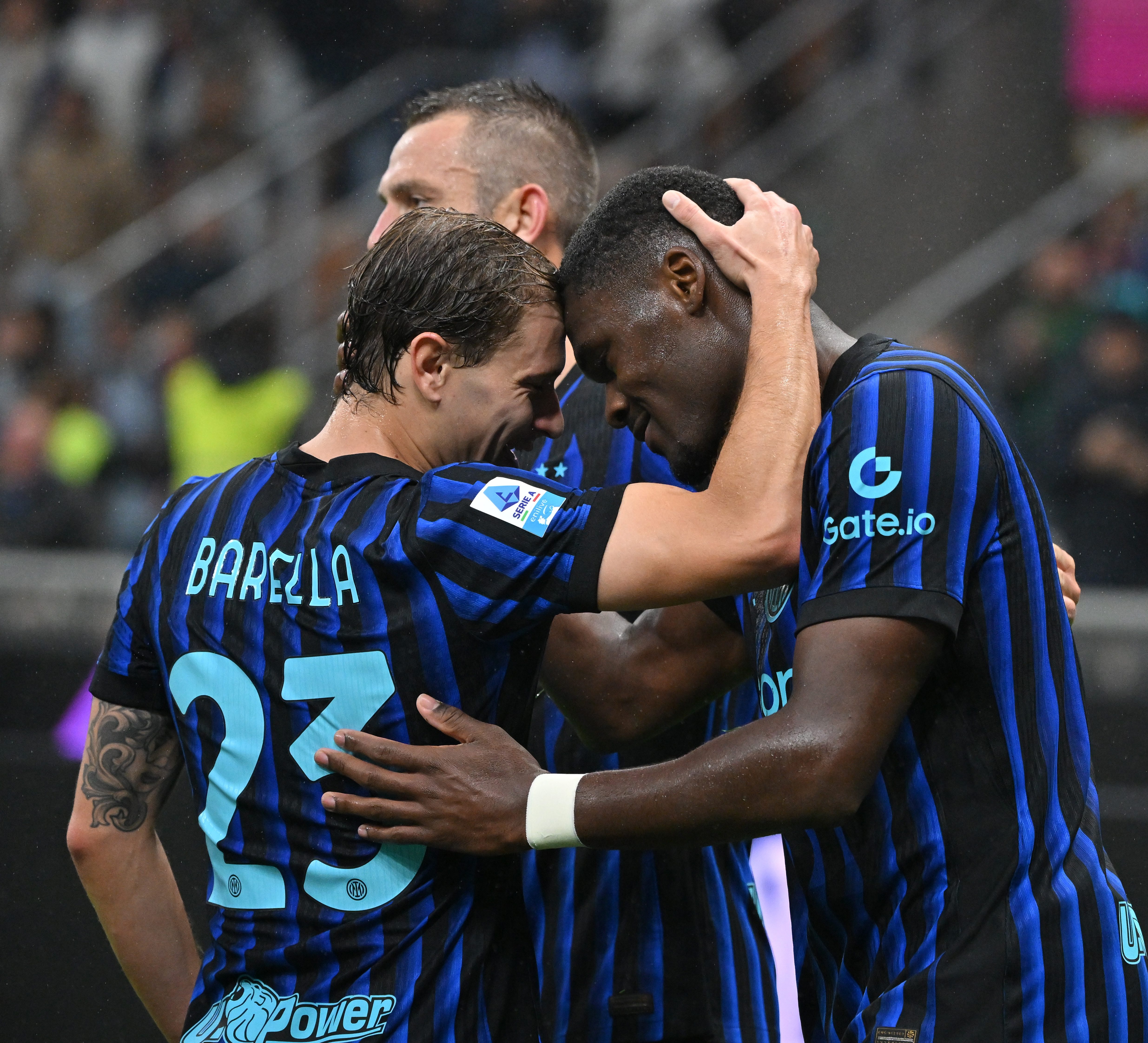 国际米兰意甲击败卡利亚里图拉姆反击建功的简单介绍